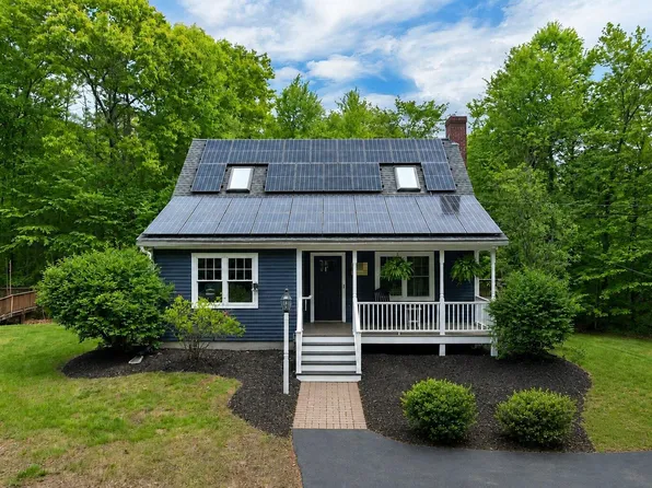 3 Pendergast Road, Newmarket, NH 03857