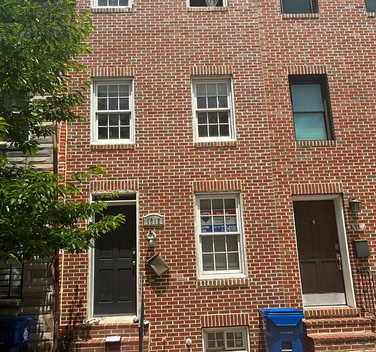 1012 W Lombard St
