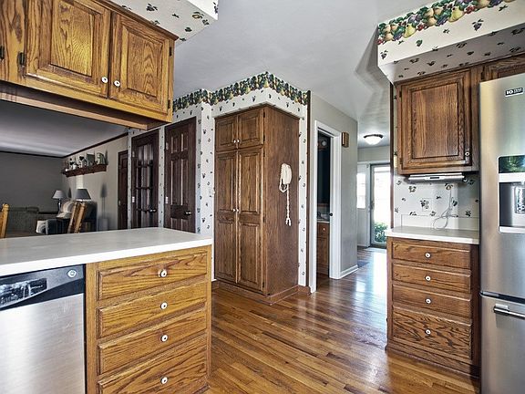 4th image of 54213 Old Mill Dr