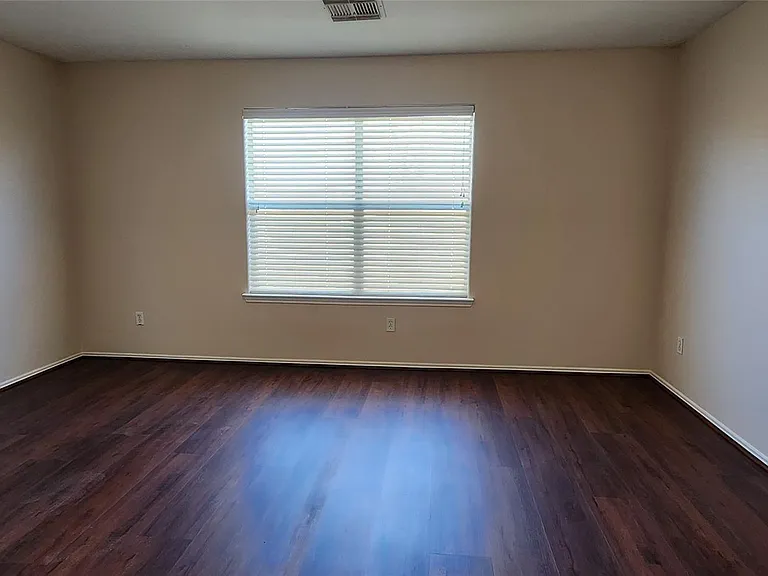 315 Sunset Colony Dr — Photo 11