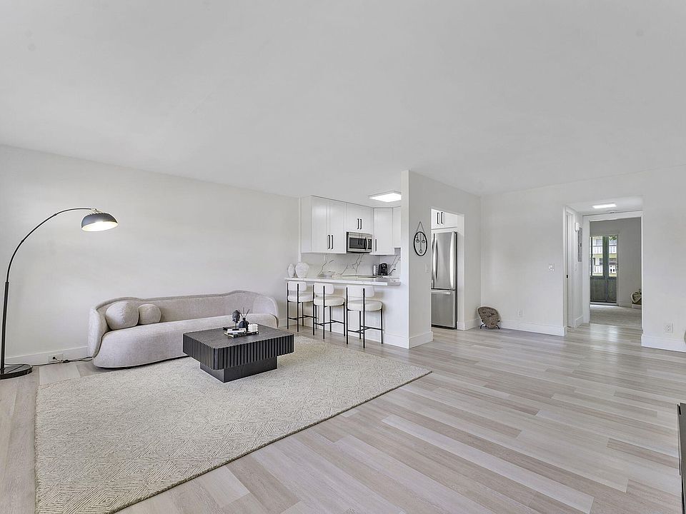 1st image of 275 Mansfield G