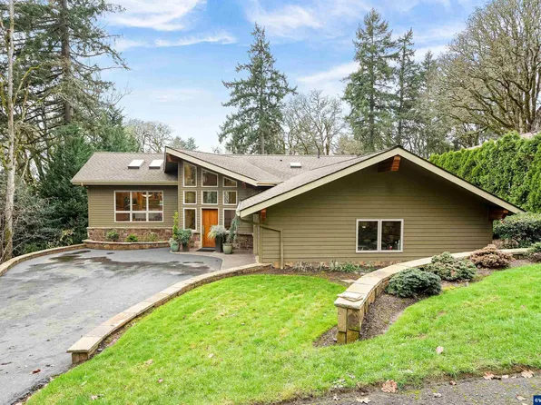 2680 SW De Armond Dr, Corvallis, OR 97333
