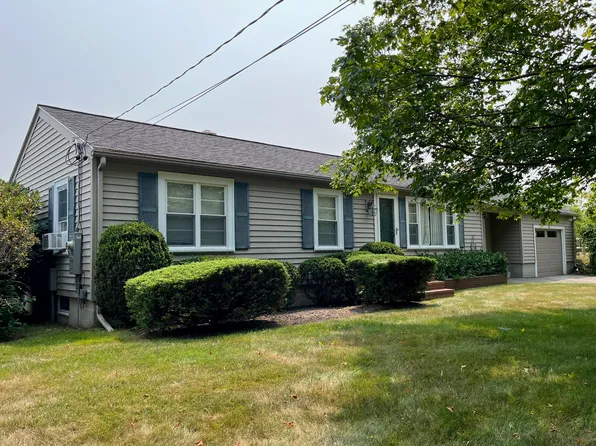 64 Picott Road, Kittery, ME 03904
