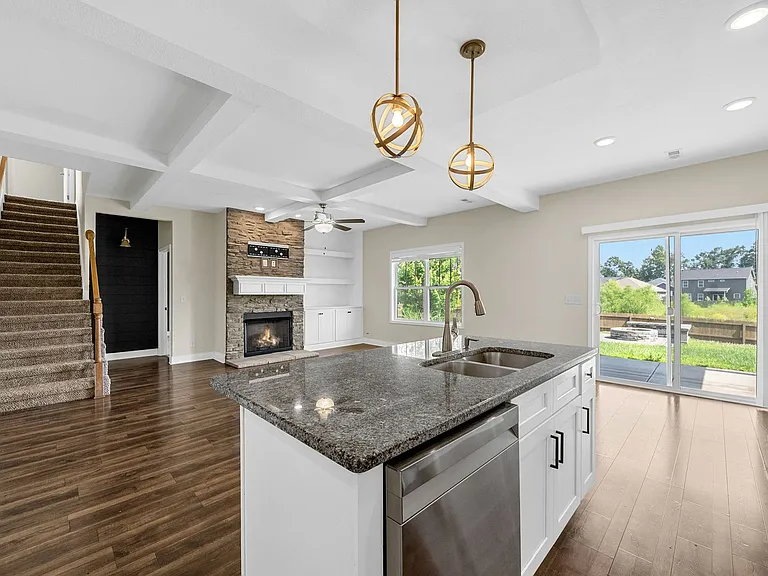 1140 Eagles Bluff Dr — Photo 13