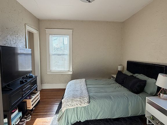 5th image of 5 Rugby Rd APT 6