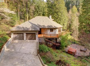 2230 SW Scenic Dr, Portland, OR