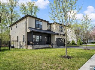 129 Rivervale Rd, River Vale, NJ 07675