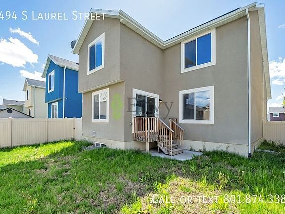 2nd image of 2494 S Laurel St