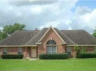 5202 Boreas Dr #C, Alvin, TX 77511