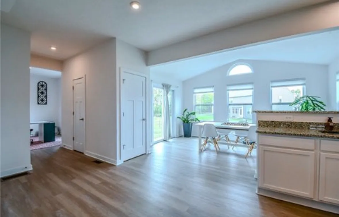 4 bed, 2.5 bath, 2050 sqft, $2,899 — Photo 1
