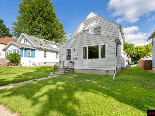 1415 N 4th St, Mankato, MN 56001