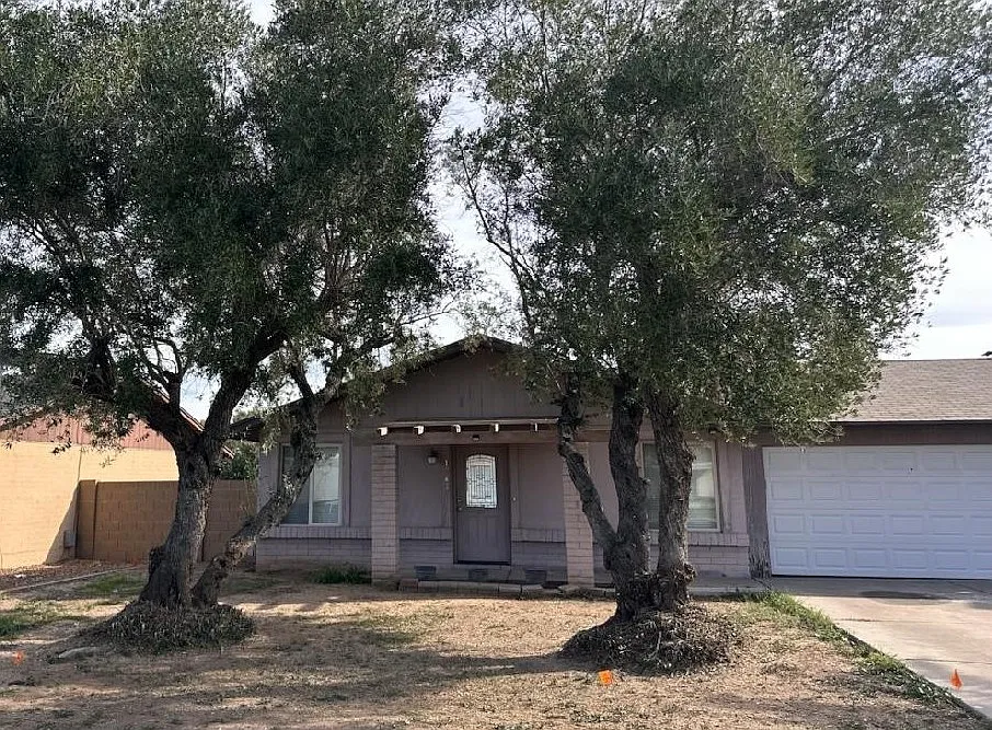 1943 S Alta Vista Cir
