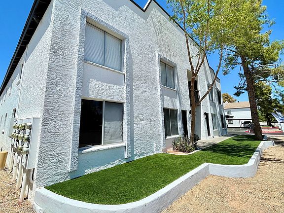 5th image of 6318 N 65th Dr APT 128
