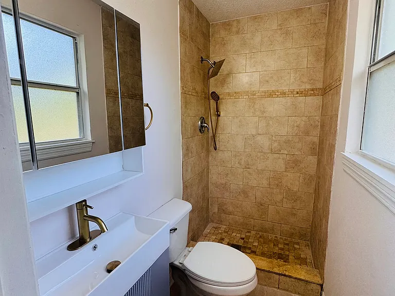 6650 Pinnochio Dr — Photo 21