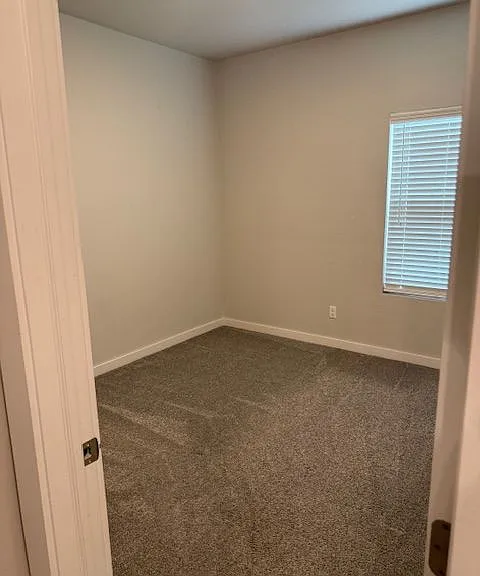 8100 NW 151st Cir — Photo 9