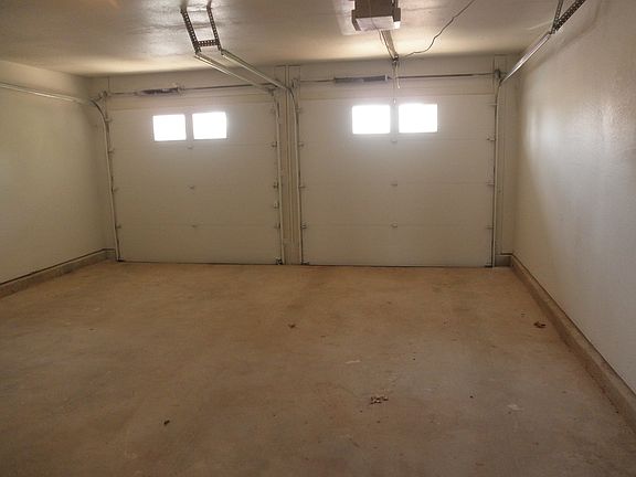 5th image of 102 Sondra Dr