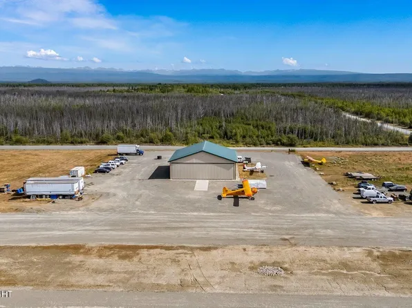 17627 N Sideslip Dr, Willow, AK 99688