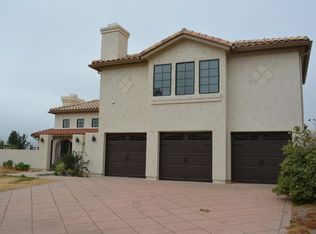 6447 Armitos Dr, Camarillo, CA 93012
