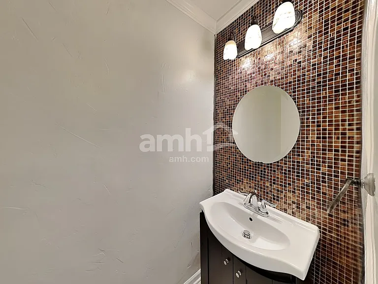 10928 Harringham Ln — Photo 21