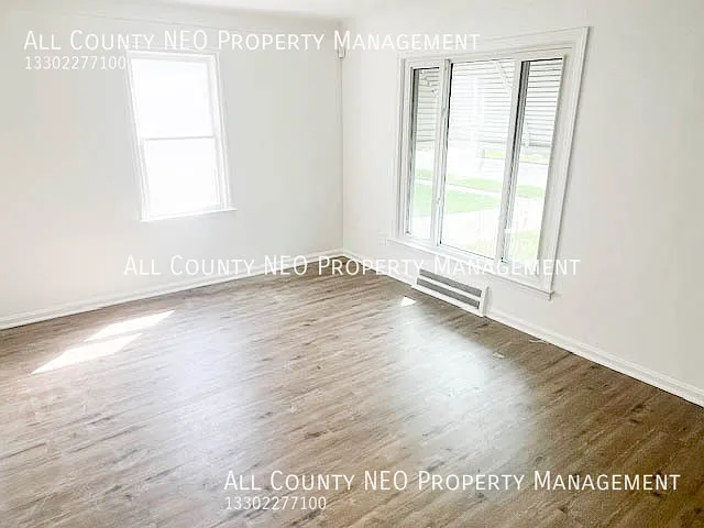 20921 Westport Ave — Photo 10