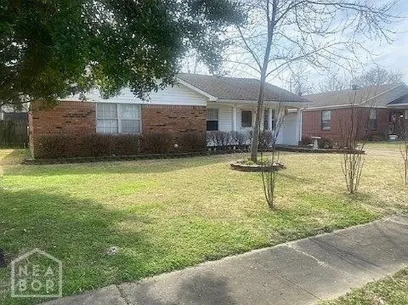 905 Hickory Ln, Blytheville, AR 72315