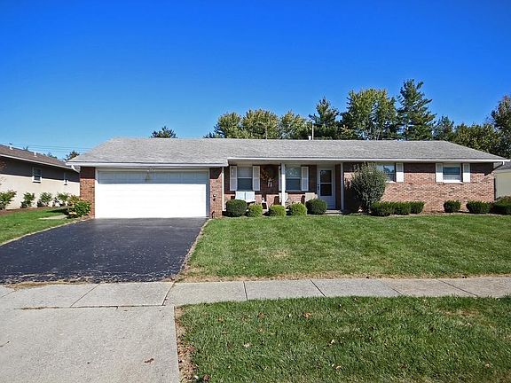 3rd image of 2586 Bryan Cir
