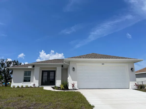 202 NW 25th Pl, Cape Coral, FL 33993
