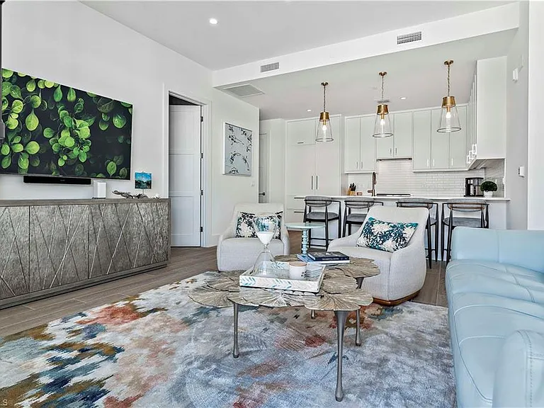 850 Central Ave #310 — Photo 3