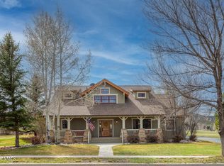 143 Robins Egg Ln, Eagle, CO 81631