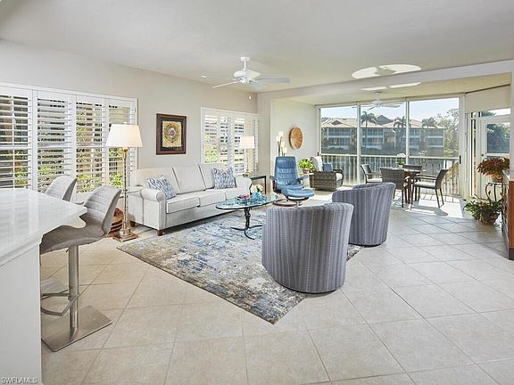 3rd image of 26891 Wedgewood DR #101