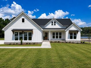 185 W Shore Dr, Ochlocknee, GA 31773