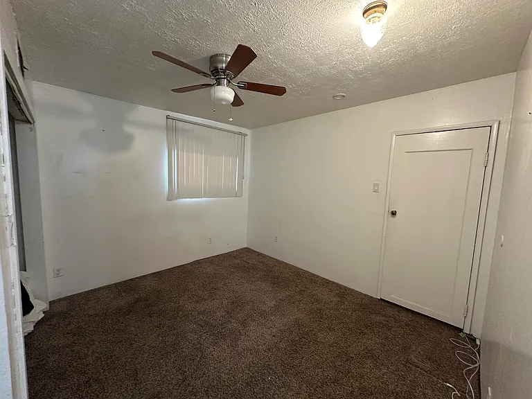 317 N Evans Rd — Photo 3