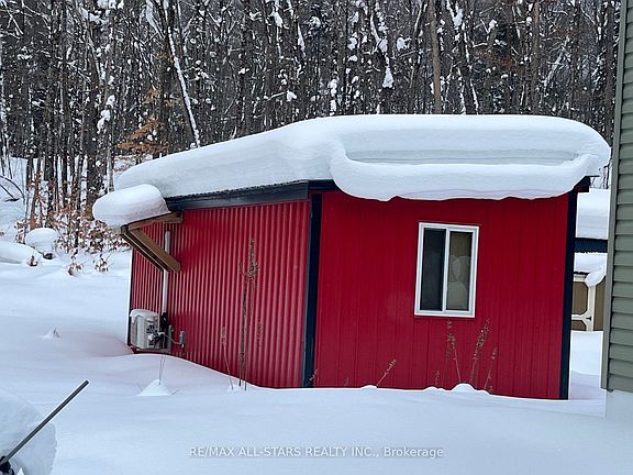 3rd image of 2406 S Portage Rd