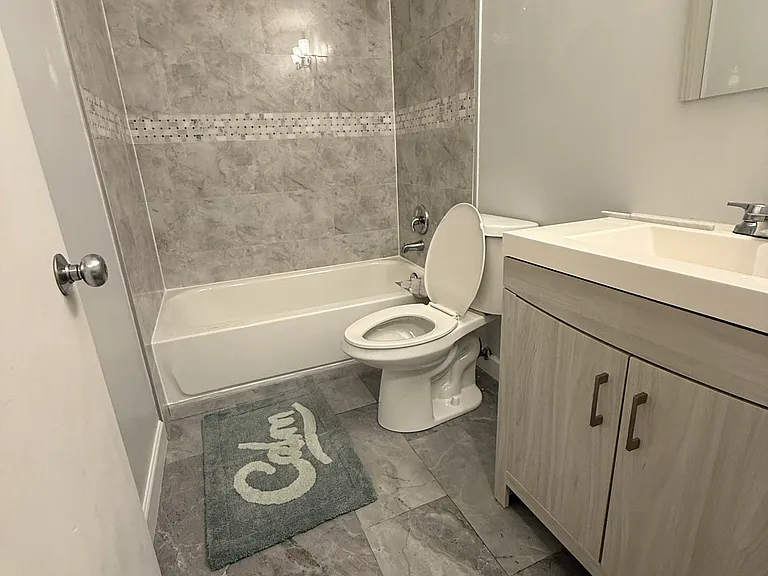 104 Marshall Ct — Photo 8