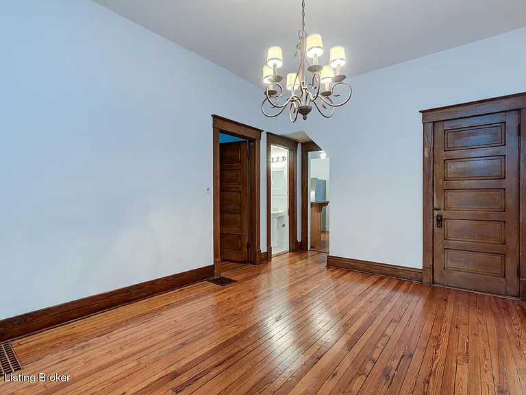 115 N Birchwood Ave — Photo 11
