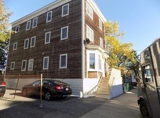 14 Dana St FLOOR 2, Lynn, MA 01902