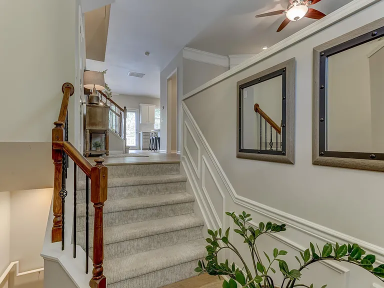1132 Drayton Ct — Photo 7