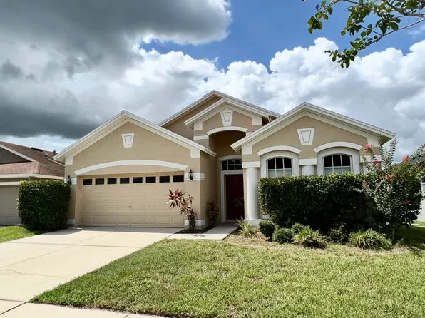 1800 Leybourne Loop, Zephyrhills, FL 33543