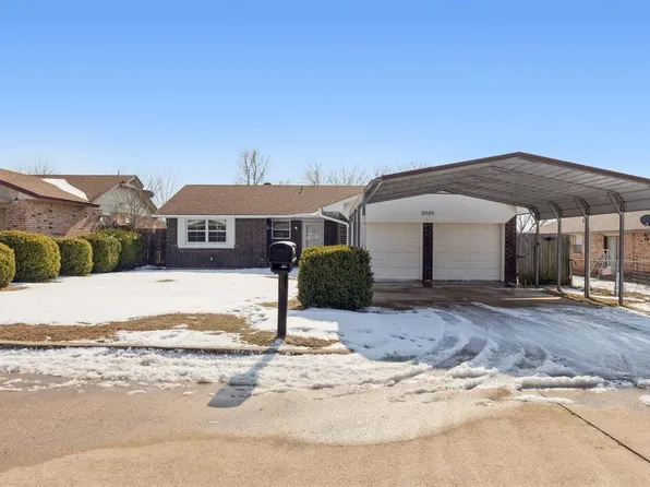 1048 NW 25th St, Moore, OK 73160