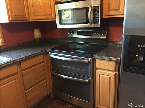 5th image of 6207 Alder Glen Dr SE