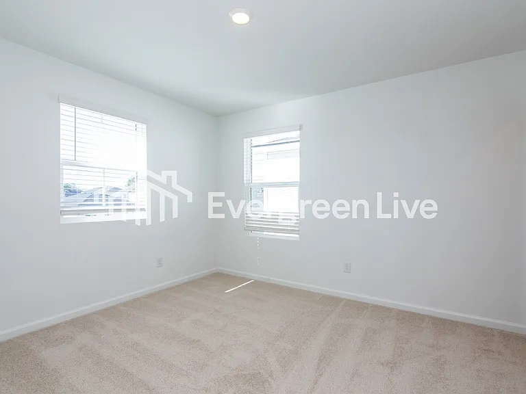 3634 Belstead Way — Photo 13