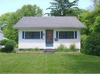 1st image of 22984 Macbeth Ave