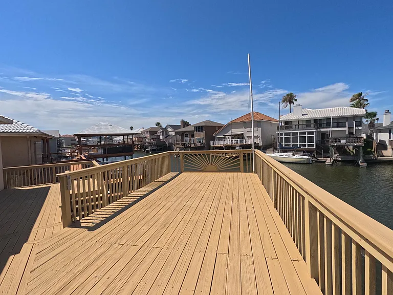 13554 Peseta Ct — Photo 24