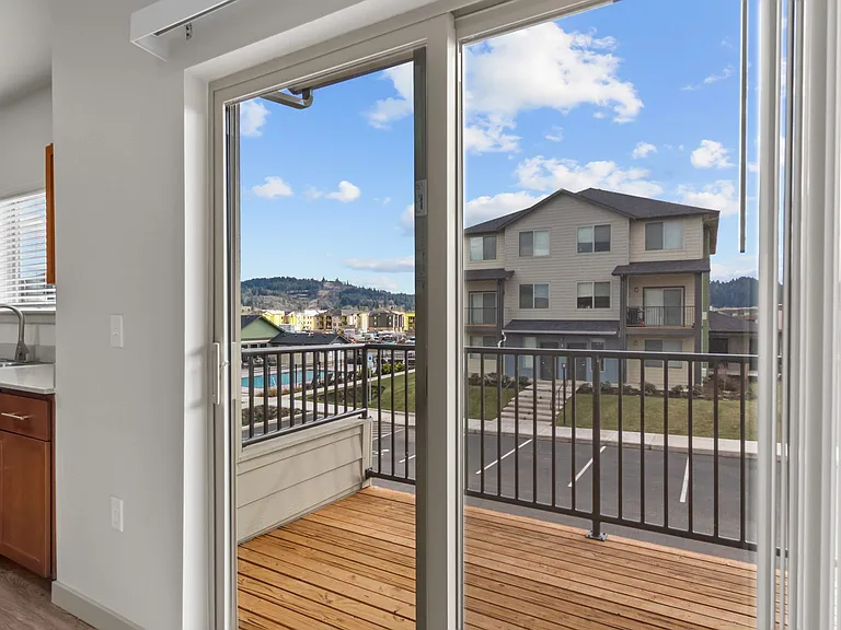 Lark View Village — Photo 38