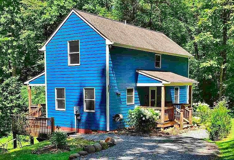 1st image of 1111 Hill Hollow Rd
