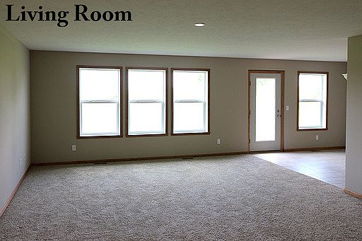 3rd image of 7216 Pleasant View Dr