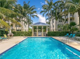 7622 SW 102nd St #120, Pinecrest, FL 33156