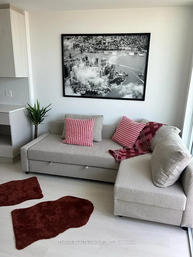 1 bed, $2,400 — Photo 4