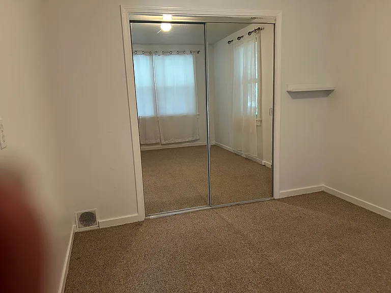 962 Charter Oak Ave — Photo 8