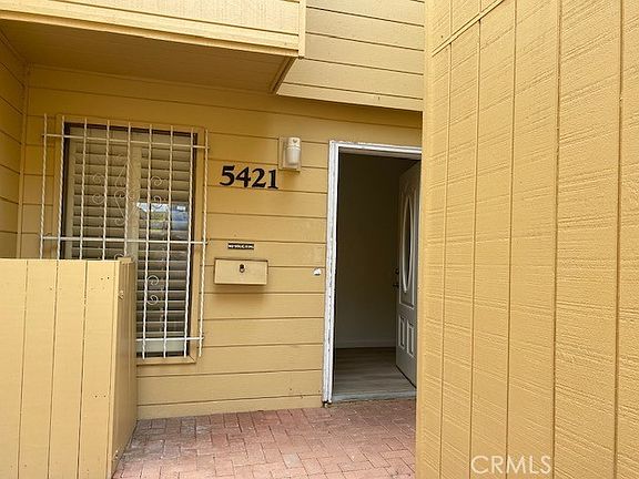 2nd image of 5421 S La Cienega Blvd
